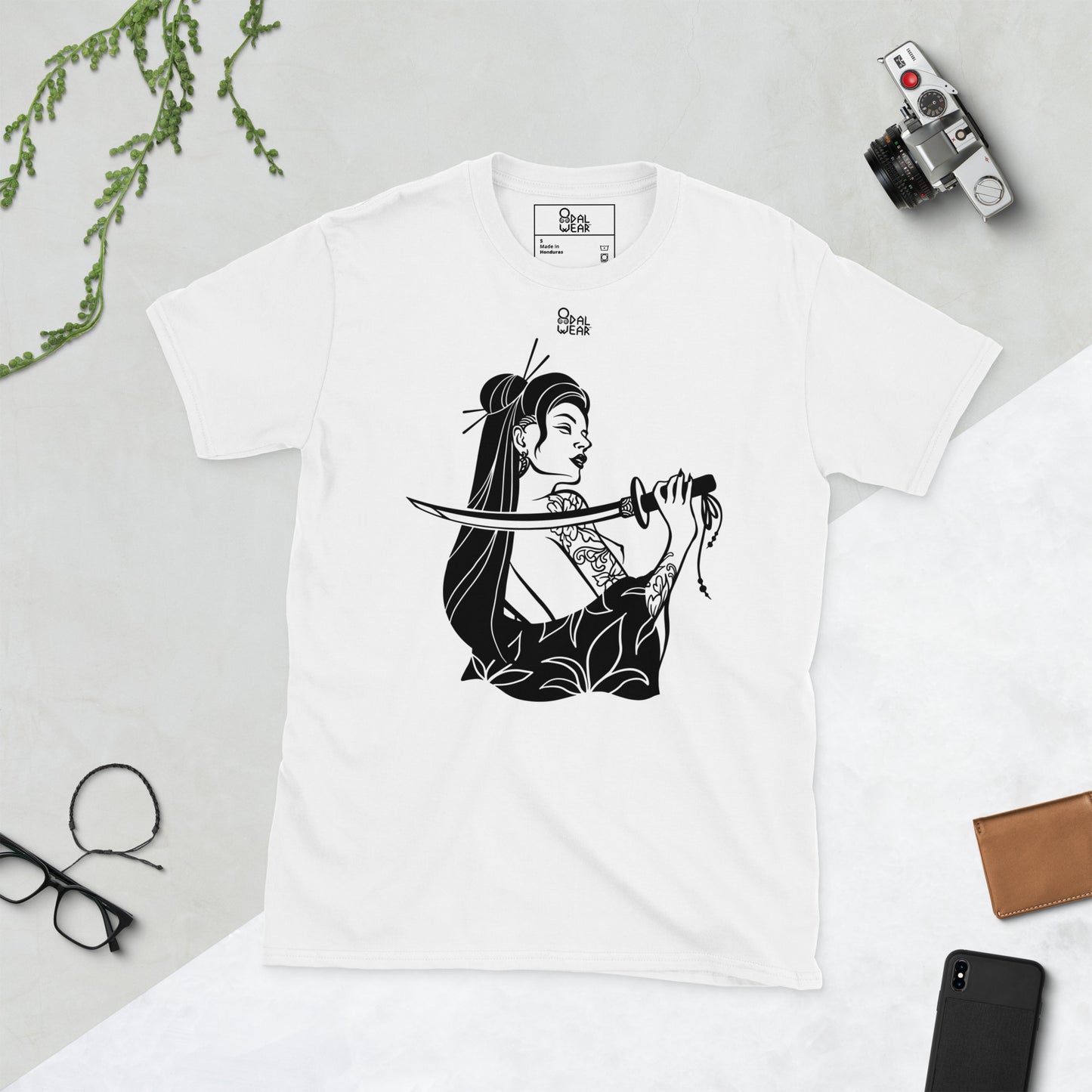 Camiseta Katana Onna (Frontal) Manga Corta